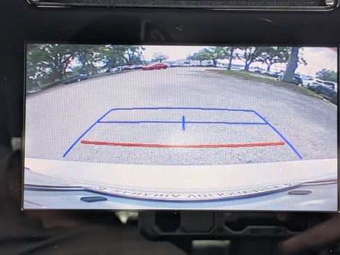 Used 2019 Toyota Corolla L image 19