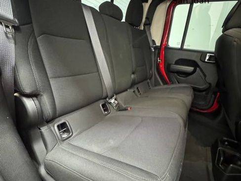 Used 2022 Jeep Gladiator Sport AWD/4WD image 29