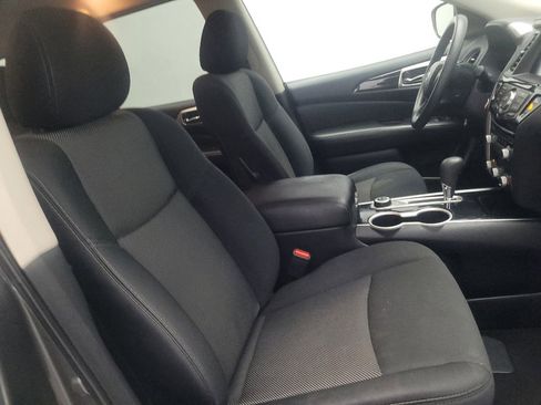 Used 2020 Nissan Pathfinder S AWD/4WD image 21