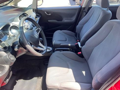 Used 2013 Honda Fit image 4