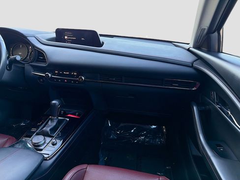 Used 2022 MAZDA CX-30 AWD 2.5 S w/ Preferred Package image 17