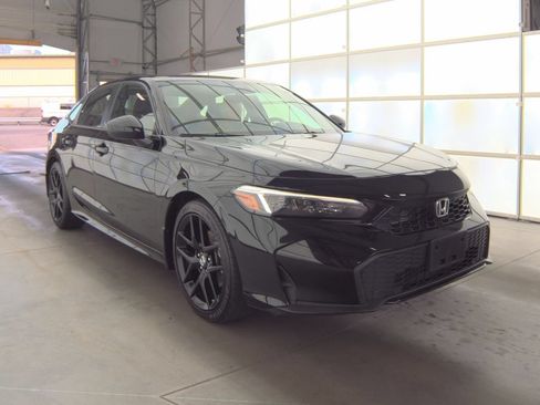 Used 2025 Honda Civic Sport image 5