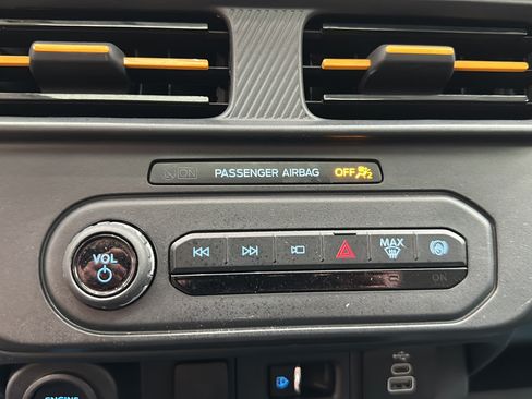 Used 2025 Ford Maverick Tremor AWD/4WD image 25