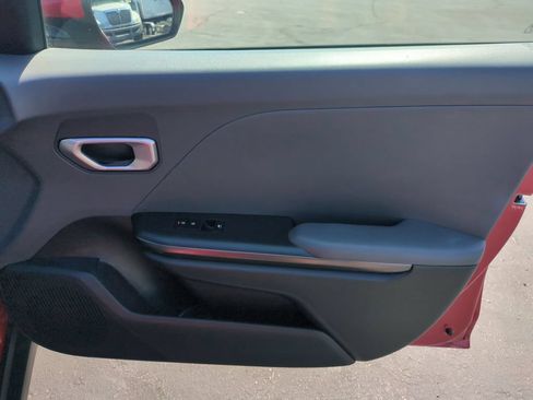 Used 2025 Kia K4 FWD image 31