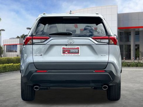 Certified 2025 Toyota RAV4 XLE FWD image 6