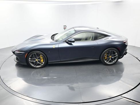 Used 2021 Ferrari Roma image 32