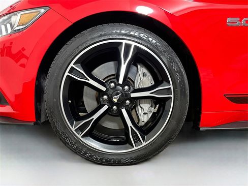 Used 2017 Ford Mustang GT Premium image 37