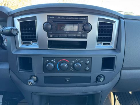 Used 2007 Dodge Ram 3500 Truck SLT image 25