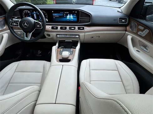 Used 2023 Mercedes-Benz GLE 450 4MATIC image 10