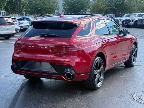 Used 2024 Genesis GV70 3.5T Sport w/ Sport Prestige Package AWD/4WD image 7