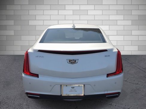 Used 2018 Cadillac XTS Luxury w/ Driver Awareness Package image 4