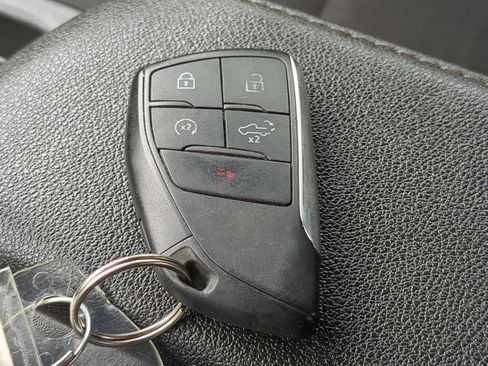 Used 2024 Chevrolet Silverado 1500 Custom AWD/4WD image 34