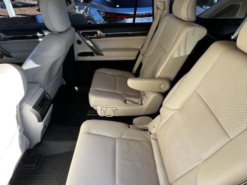 Used 2021 Lexus GX 460 Luxury image 31
