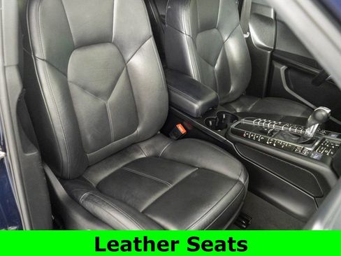 Used 2018 Porsche Macan GTS image 9