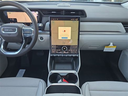 New 2026 GMC Terrain Denali w/ LPO, Floor Liner Package image 13