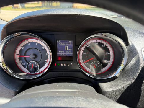 Used 2019 Dodge Grand Caravan GT image 17