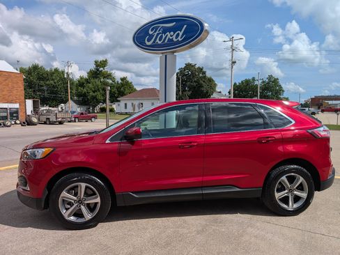 Used 2024 Ford Edge SEL w/ Convenience Package AWD/4WD image 1