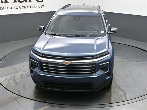 New 2026 Chevrolet Traverse LT w/ Sun and Wheel Package image 38