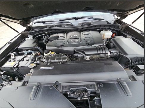 Used 2023 Nissan Armada SL w/ Midnight Edition Package image 24