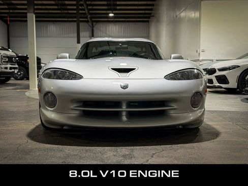 Used 1998 Dodge Viper GTS RWD image 3