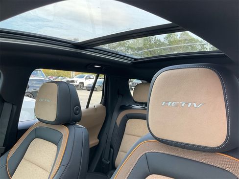 New 2026 Chevrolet Equinox ACTIV w/ Convenience Package III image 23