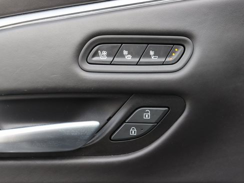 Used 2023 Cadillac Escalade Sport Platinum image 16