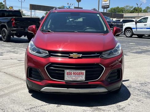 Used 2019 Chevrolet Trax LT w/ Driver Confidence Package FWD image 8