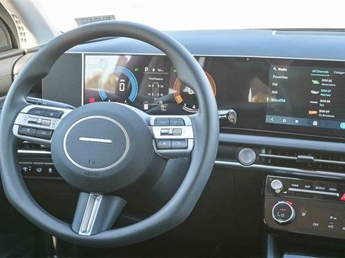 New 2026 Hyundai Tucson SEL image 17