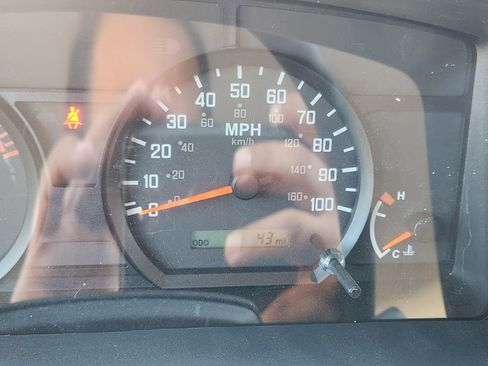 New 2025 Chevrolet Low Cab Forward image 6