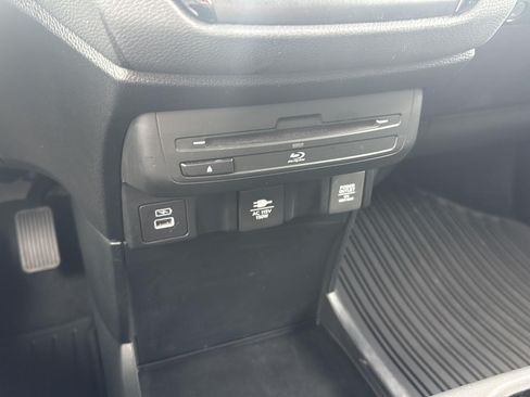 Used 2024 Honda Odyssey Touring image 48