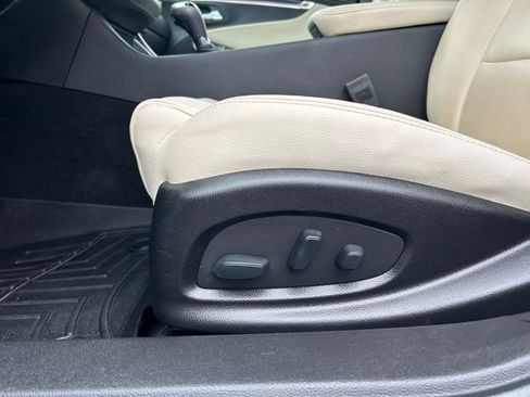 Used 2017 Chevrolet Impala LT w/ Leather Package image 26