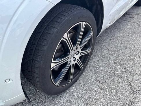 Used 2019 Volvo XC60 T6 Inscription w/ Protection Package Premier AWD/4WD image 7
