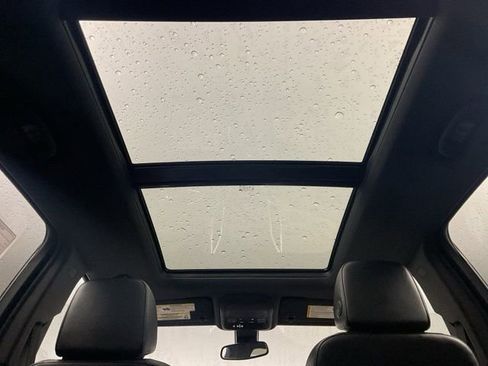 Certified 2024 Chevrolet Equinox Premier image 32