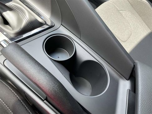 New 2025 Hyundai Elantra Sport image 28