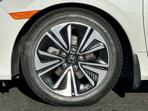 Used 2017 Honda Civic EX-T image 32