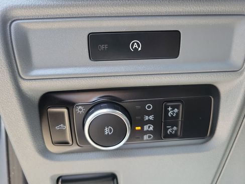 Used 2025 Ford F150 XLT w/ Equipment Group 301A Standard RWD image 21