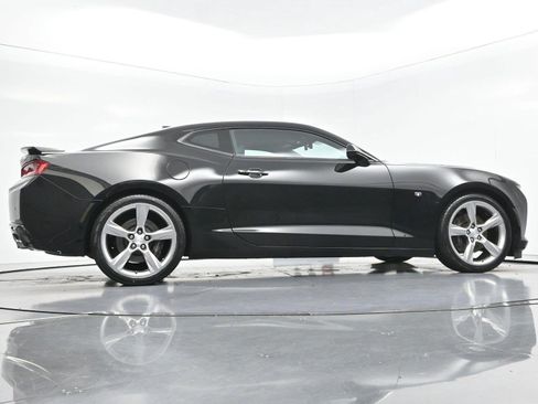 Used 2018 Chevrolet Camaro SS RWD image 54