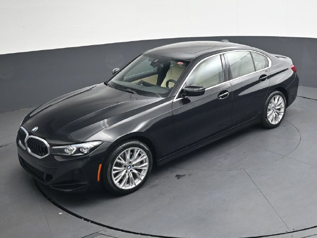 Used 2024 BMW 330i Sedan w/ Convenience Package RWD image 28