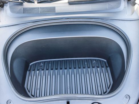 Used 2025 Tesla Model 3 Long Range image 27