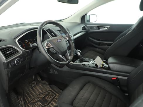 Used 2018 Ford Edge SEL FWD image 4