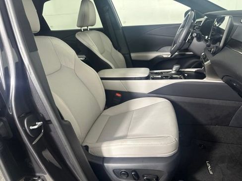 Used 2025 Lexus RX 350 Premium w/ Convenience Package AWD/4WD image 26