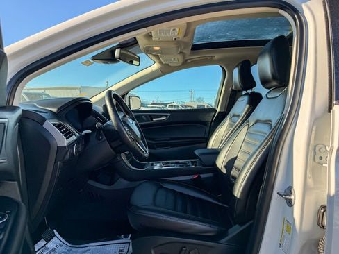 Certified 2022 Ford Edge SEL w/ Convenience Package AWD/4WD image 23