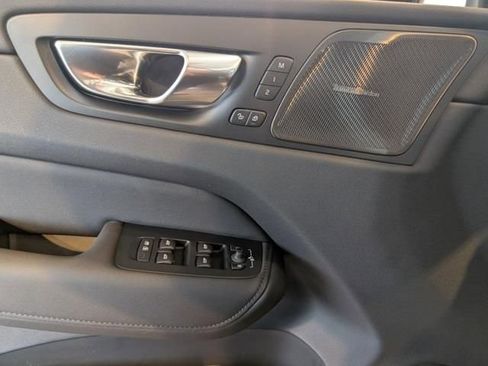 New 2026 Volvo XC60 B5 Ultra w/ Protection Package Premier AWD/4WD image 9