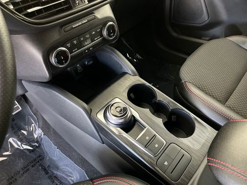 Used 2024 Ford Escape ST-Line w/ Equipment Group 301A FWD image 25