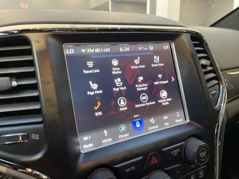 Used 2018 Jeep Grand Cherokee Trackhawk AWD/4WD image 27