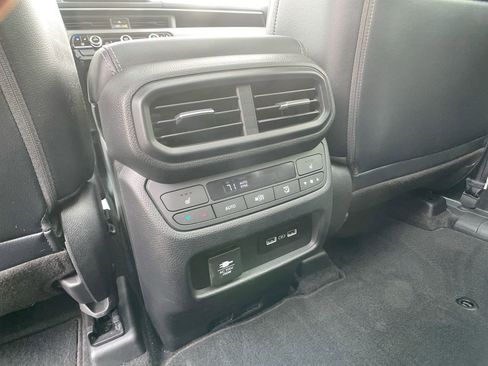 Used 2023 Honda Pilot Elite image 26