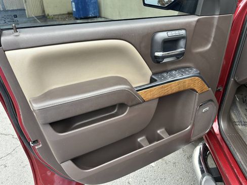 Used 2017 Chevrolet Silverado 1500 LTZ image 13