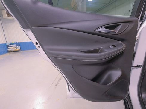 Used 2024 Buick Encore GX Sport Touring image 29