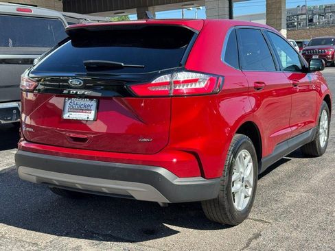 Used 2022 Ford Edge SEL w/ Convenience Package AWD/4WD image 3