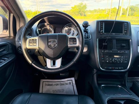 Used 2017 Dodge Grand Caravan GT FWD image 15